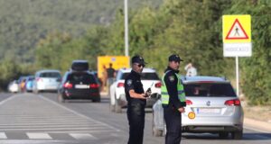 Dvije noći zbog asfaltiranja zatvorena cesta na dionici Dicmo-Sinj