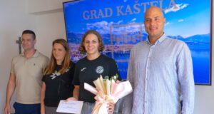 U Gradskoj upravi upriličen prijem za judašicu Betty Vuk – novu uzdanicu kaštelanskog juda
