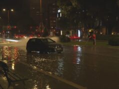 Kaos u prometu, problematično i u Kaštelima zbog vode na kolniku